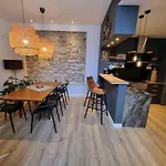 Arena Design Apartments With Free Private Parking And With A Terrace